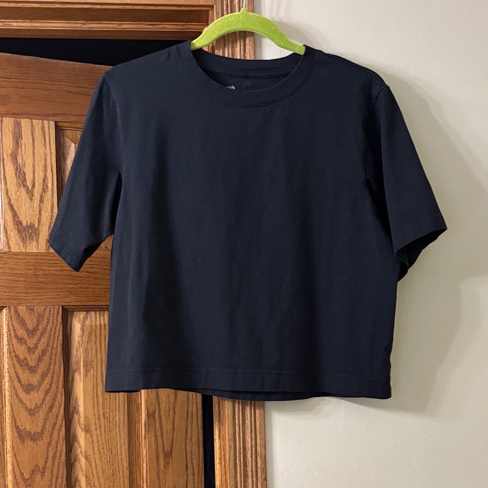 All in Motion Black Women's Crop Top